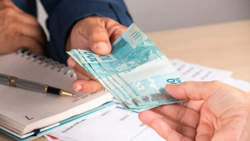 IRDM11 reembolsa R$ 10,2 mi por frações após grupamento