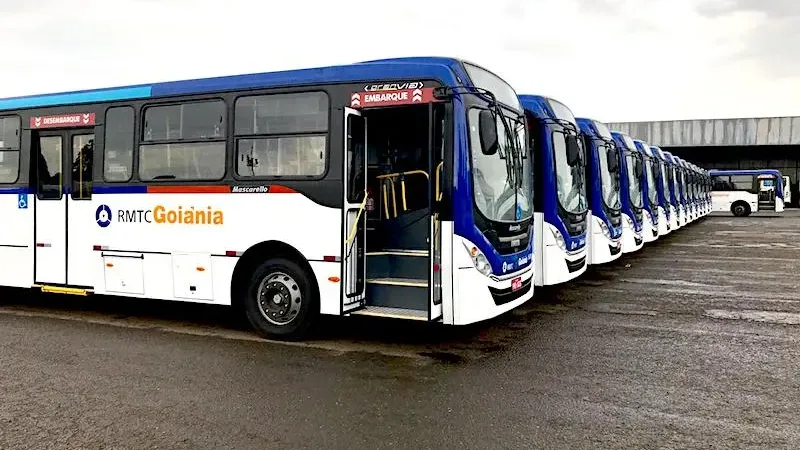 RZAT11 fecha compra condicionada de terminal em Goiânia