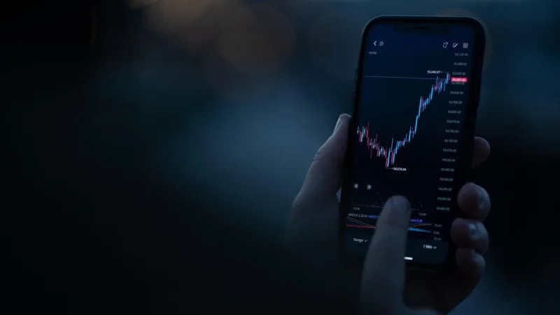 Seis fundos imobiliários pagam hoje; RZAK11 lidera com R$ 1,10