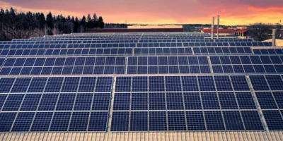 SNEL11 amplia portfólio com compra de 20 ativos solares