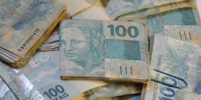 MCRE11 mantém R$ 0,11 por cota e registra ganho com venda