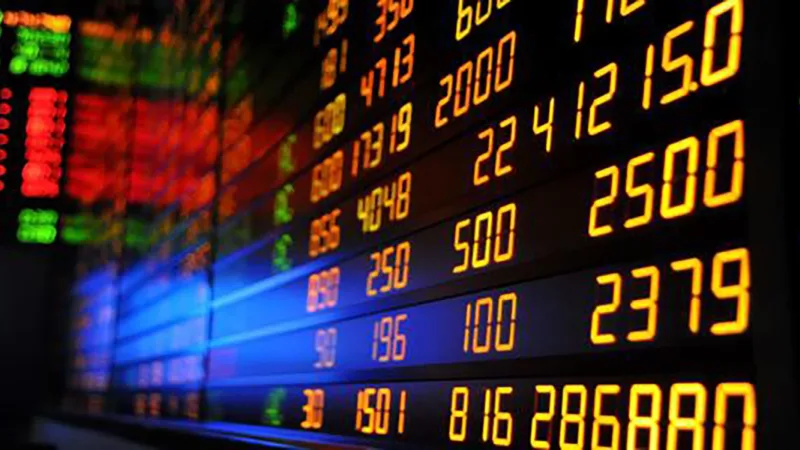 Ajuste contábil do KNSC11 preserva proventos após estresse no varejo