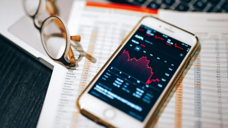 IFIX fecha estável com leve queda e baixa volatilidade